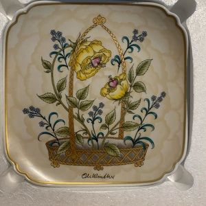 Hutschenreuther 1979 Mother and Child Plate